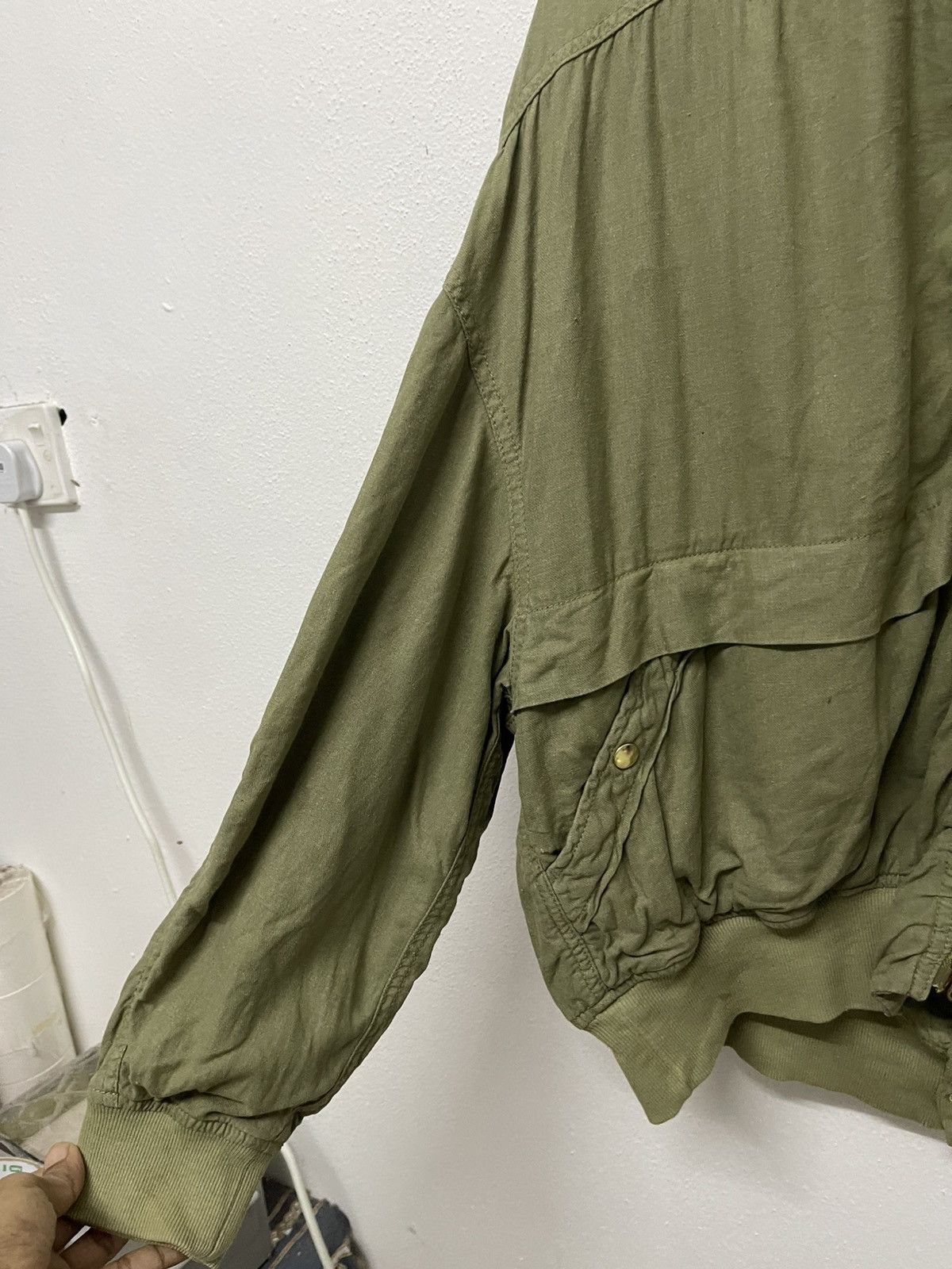 Issey Miyake 🐐90s ISSEY MIYAKE BAT WING BOMBER JACKET OLIVE GREEN Size US M / EU 48-50 / 2 - 14 Thumbnail
