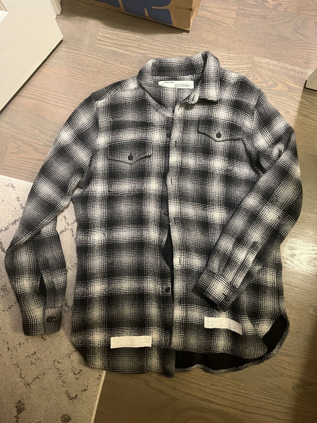 Off-White Off white flannel Size US XL / EU 56 / 4 - 1 Thumbnail