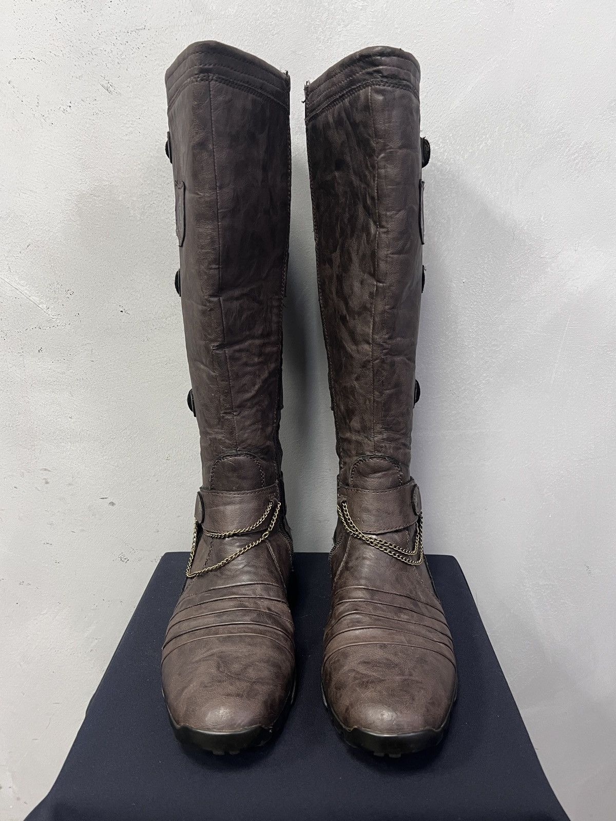 14th Addiction Leather hight moto Balenciaga style straps moto boxing boots Size US 8 / EU 41 - 2 Thumbnail