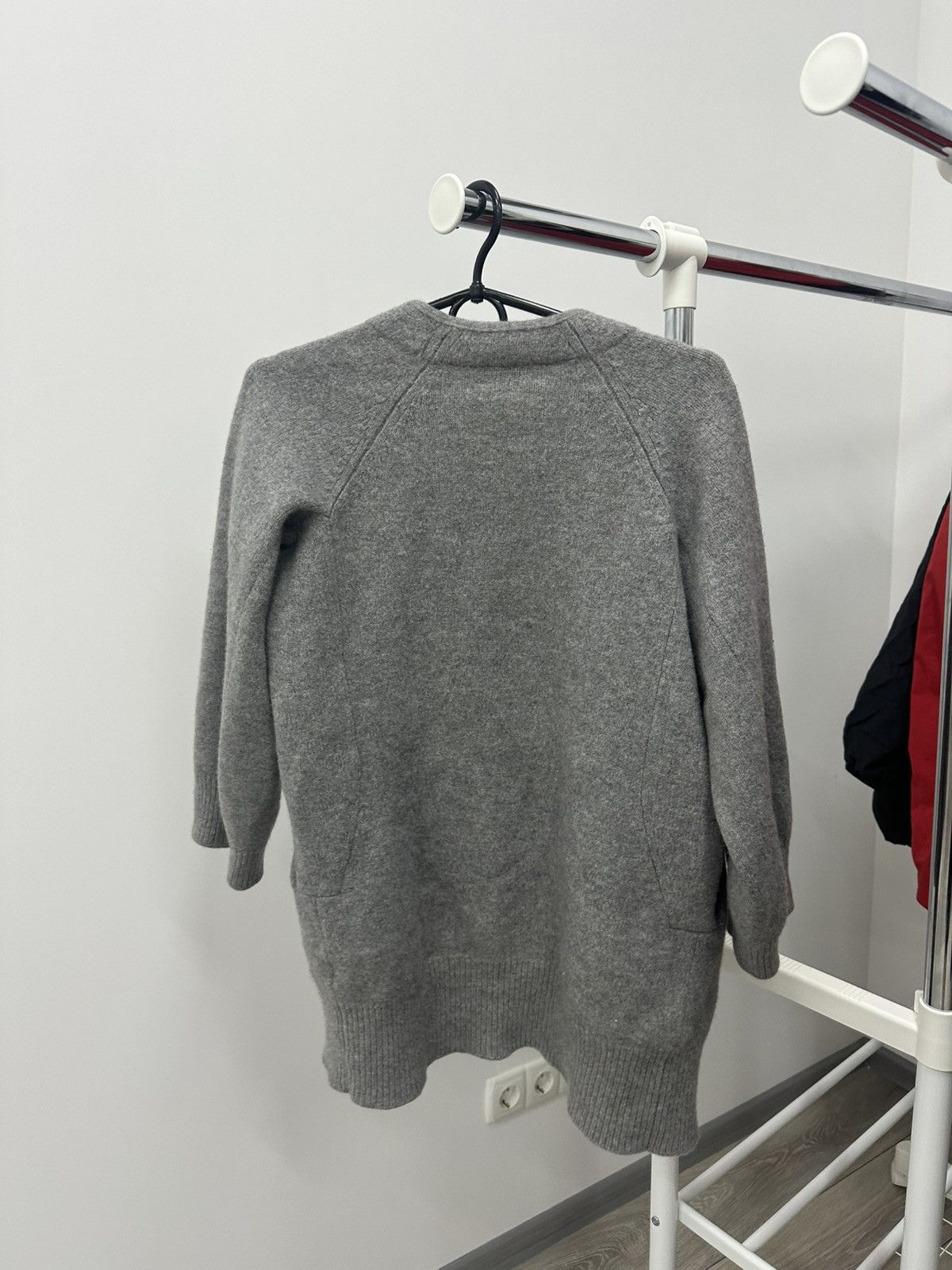 Acne Studios Acne Studios Cashmere Sweater Cardigan Size M / US 6-8 / IT 42-44 - 4 Thumbnail