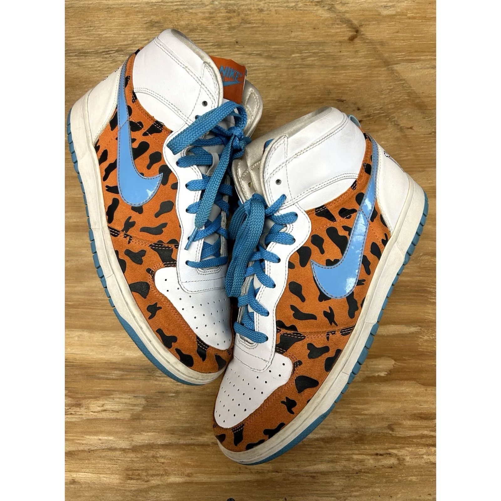 Nike VINTAGE Nike Big Nike High QK Fred Flintstone Sneakers Men 9.5 White 2009 Size US 9 / EU 42 - 2 Thumbnail