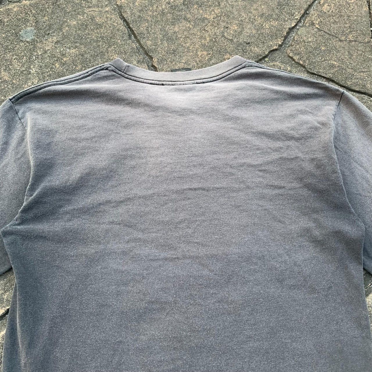 Obey Thrashed Sun Faded Obey Shirt Distressed Grunge ERD WCC BAND Size US L / EU 52-54 / 3 - 11 Thumbnail