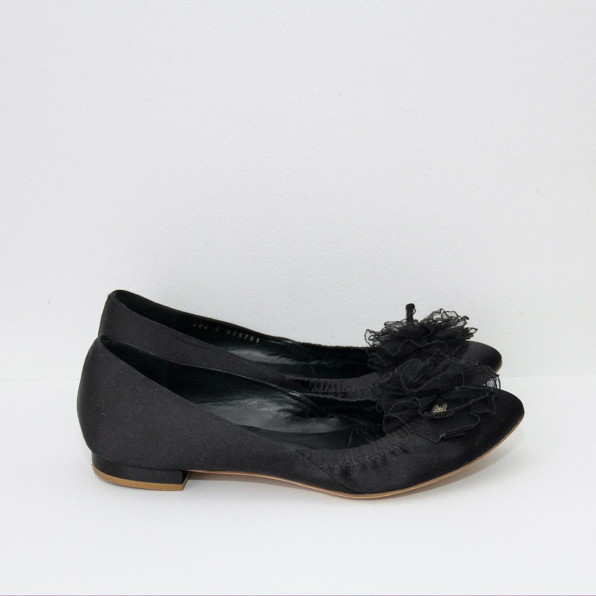 Chanel Chanel Camiellia Ballet Flat Size US 10 / IT 40 - 2 Thumbnail