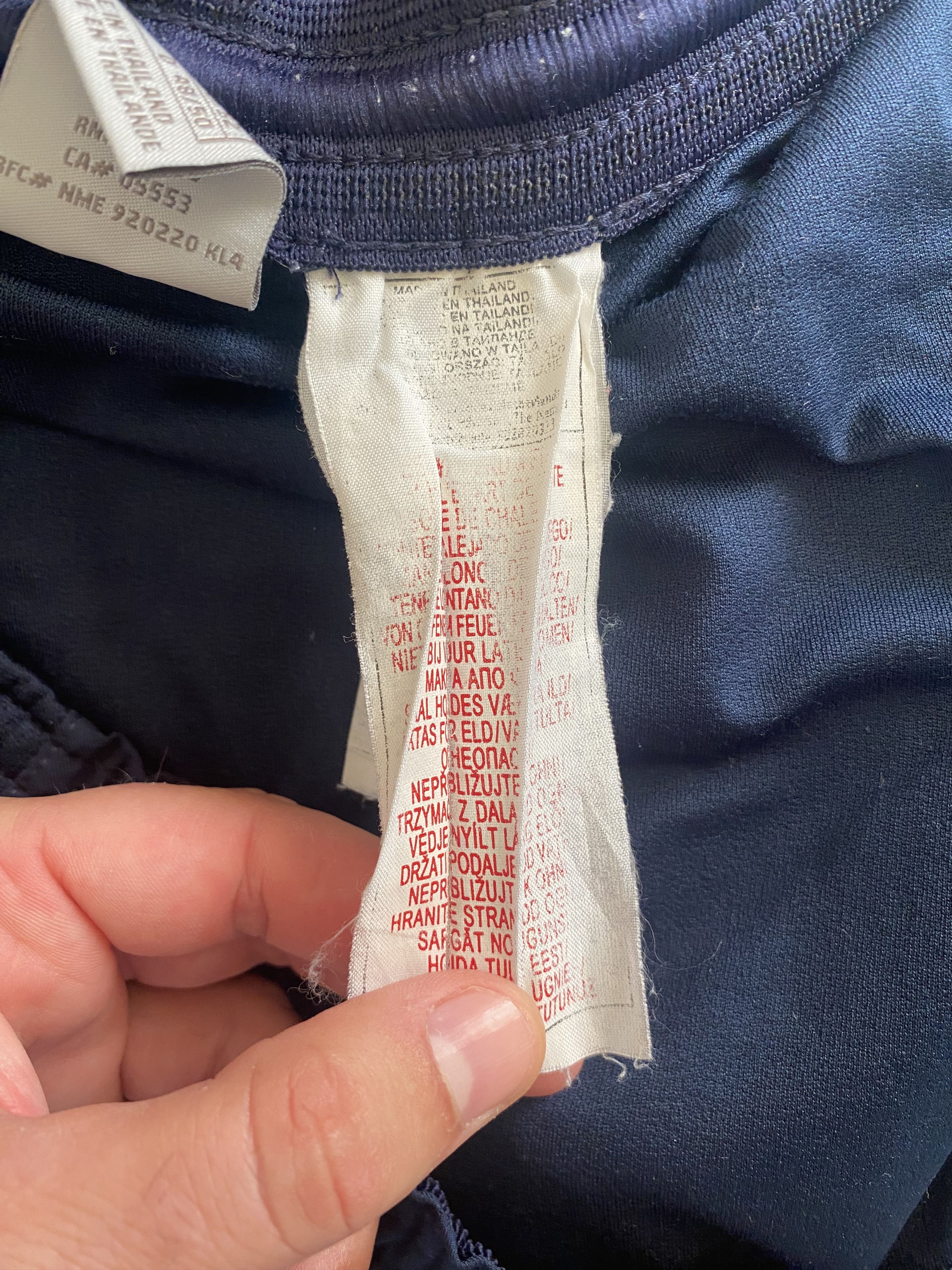 Nike Vintage Men's short Nike Total 90 - M -UNIQUE Size US 34 / EU 50 - 4 Thumbnail