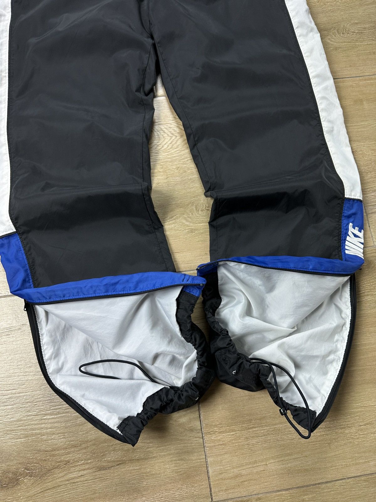 Nike × Vintage Vintage Y2K Nike Logo Nylon Track Pants Size US 34 / EU 50 - 5 Thumbnail