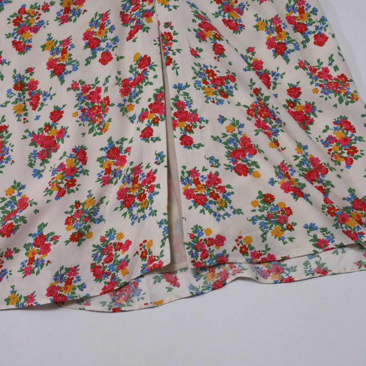 Sezane Sezane Viscose Skirt Printed Flowers Floral Size 26" / US 2 / IT 38 - 6 Thumbnail