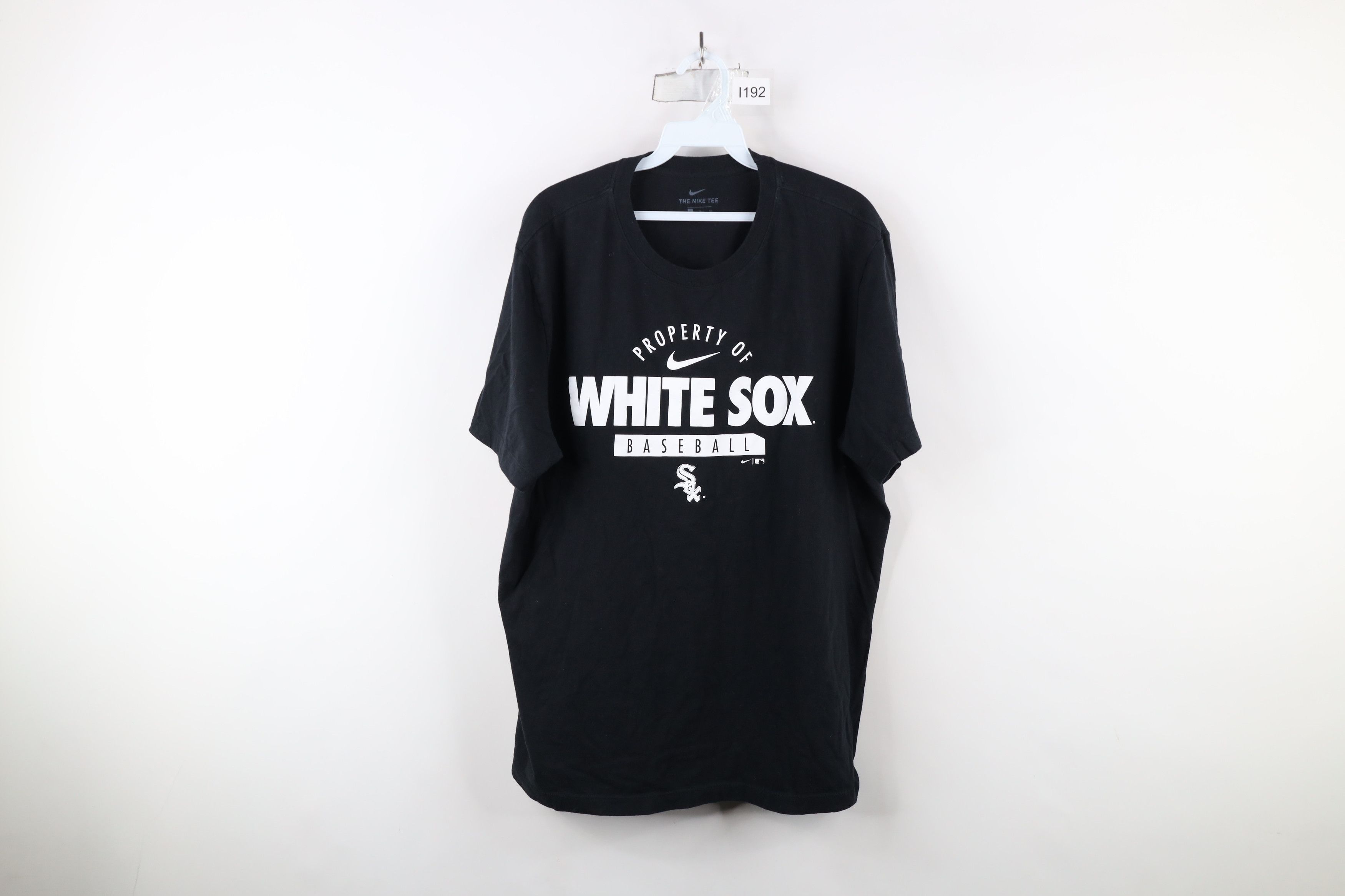 Nike × Vintage Nike Center Swoosh Chicago White Sox Baseball T-Shirt Black Size US XL / EU 56 / 4 - 1 Thumbnail
