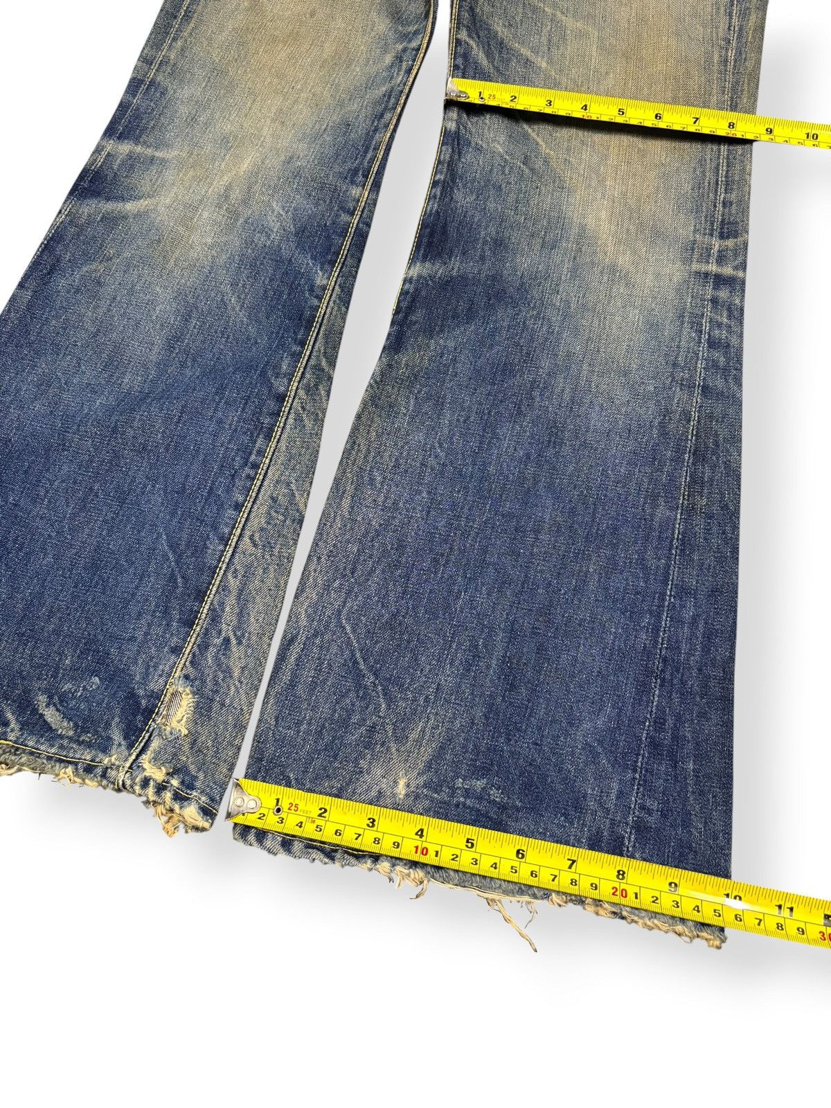 Sugar Cane Vintage 70s Big Stone Mud Wash Thrashed Distress Flare Jeans Size US 29 - 18 Thumbnail