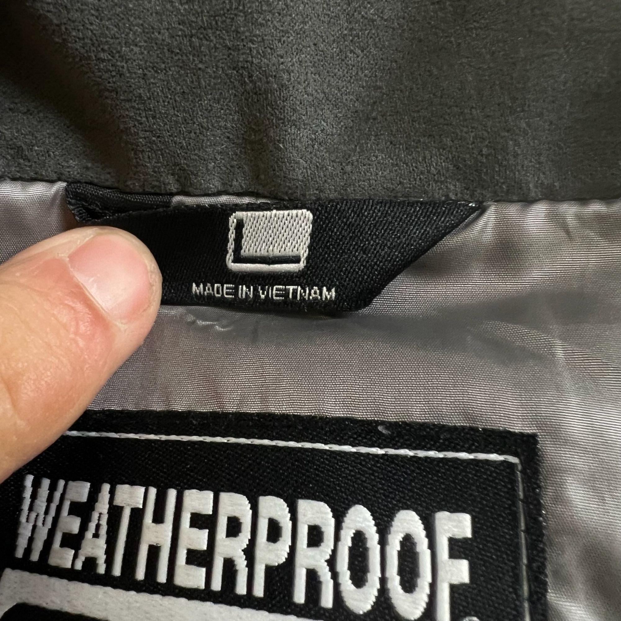 Weatherproof Weatherproof 32 Degree Mens Black Down Jacket W/ Zipper Pock Size US L / EU 52-54 / 3 - 9 Thumbnail