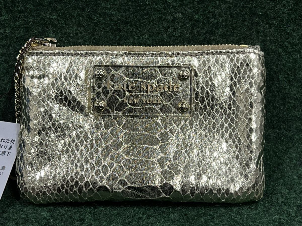 Japanese Brand Kate Spade Embossed Mini Pouch Size ONE SIZE - 1 Thumbnail