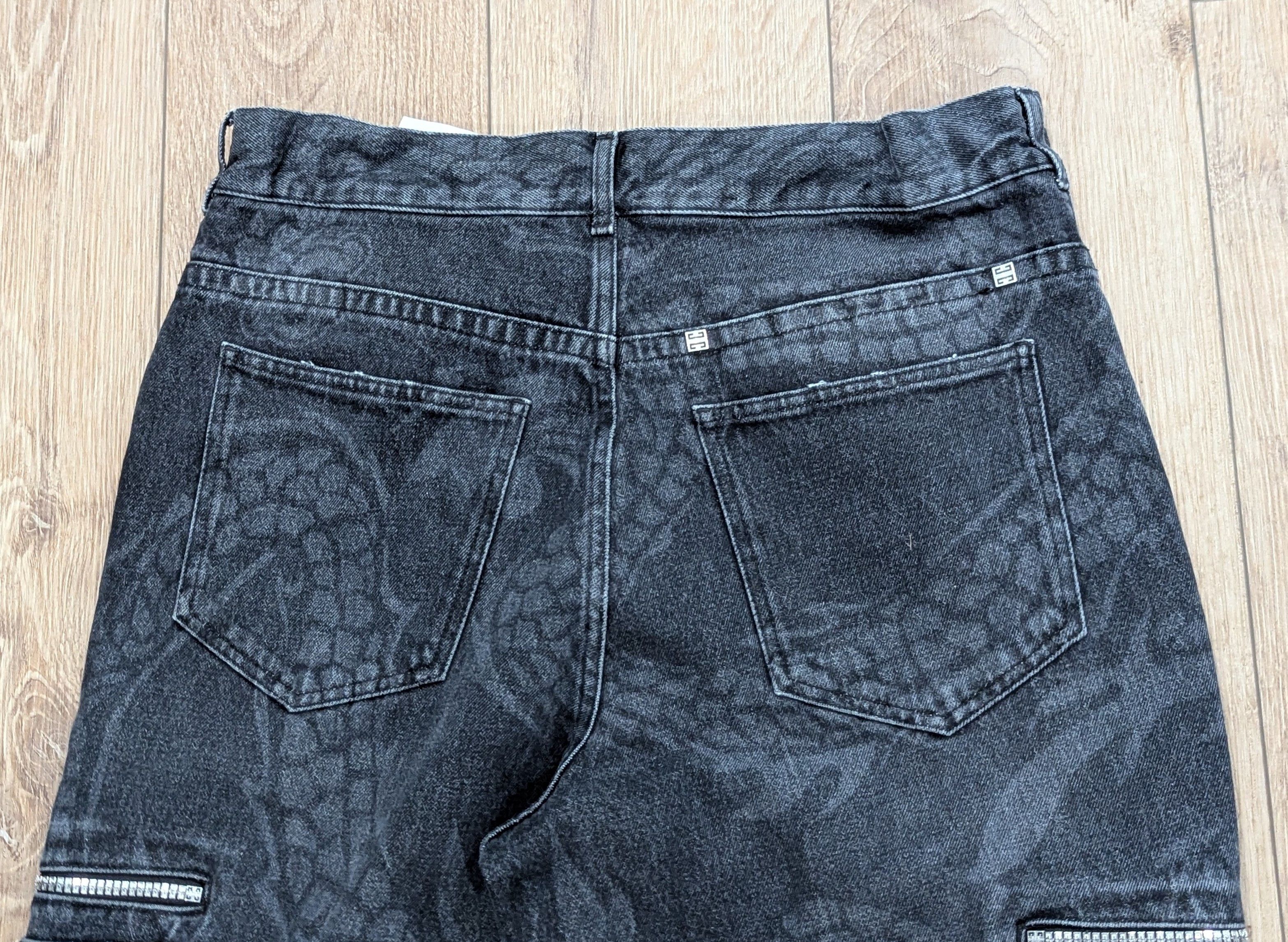 Givenchy Givenchy Loose Dragon Printed Carpenter Jeanss Black 32 Size US 32 / EU 48 - 6 Thumbnail