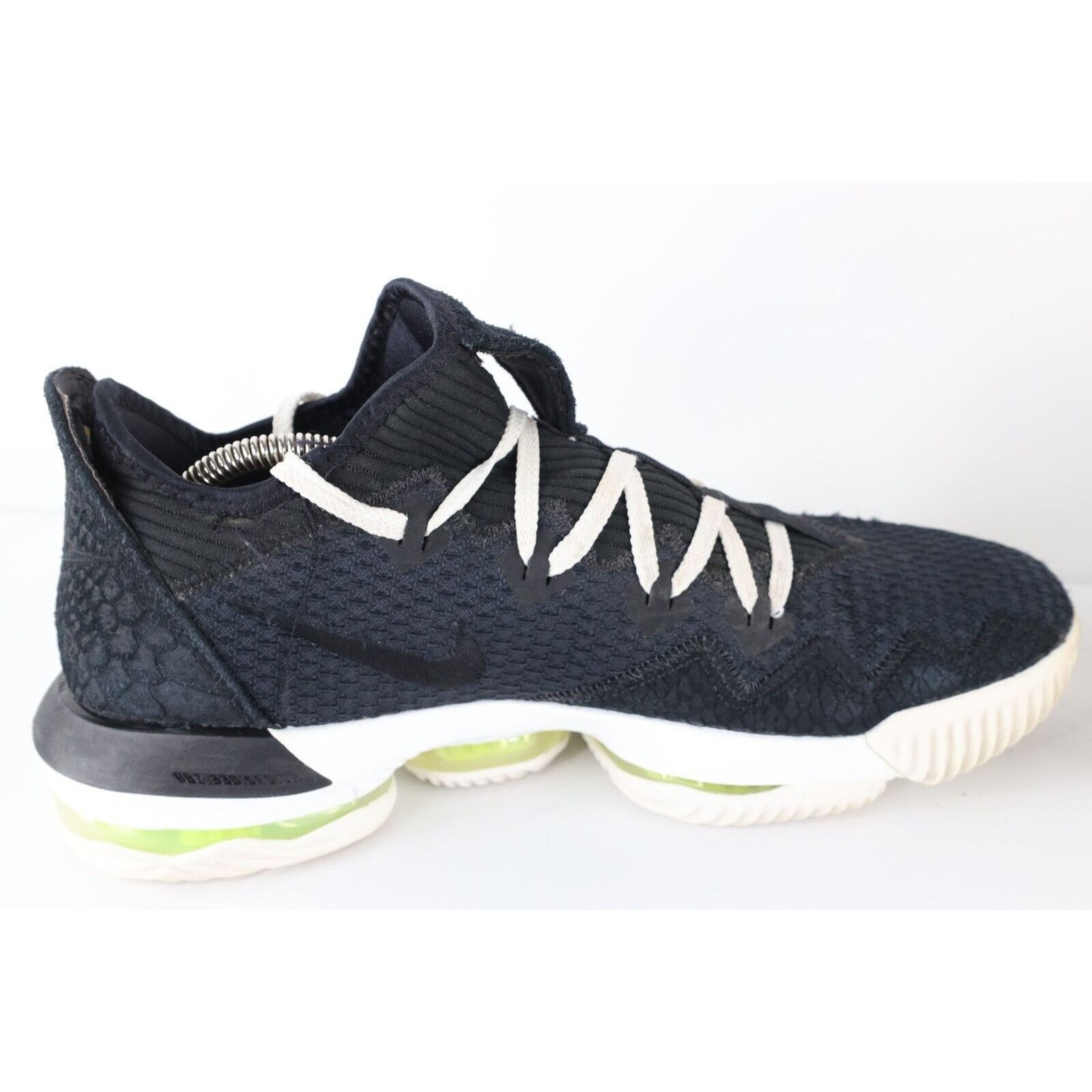 Nike Nike Lebron 16 Distressed Black Python Basketball Shoes Size US 9 / EU 42 - 8 Thumbnail
