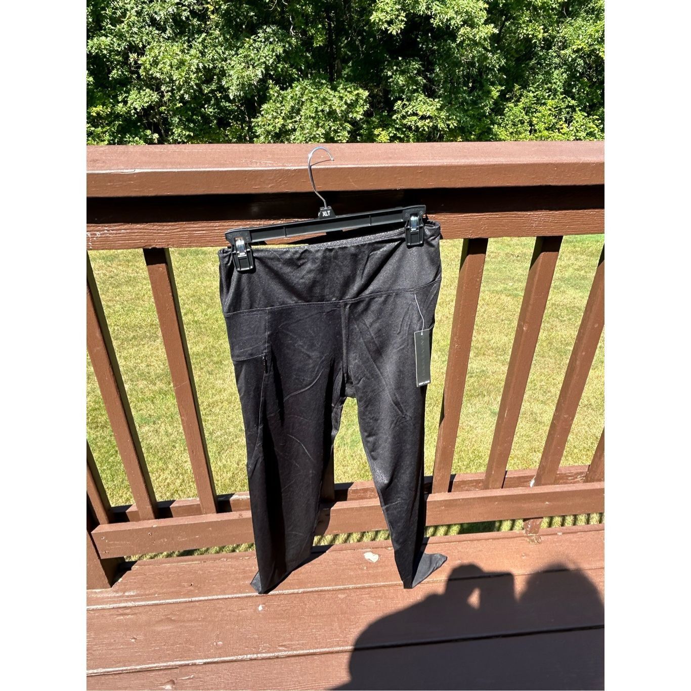 Other Tahari Sport Women’s Classic Black Design Side Cell Pocket A Size 30" / US 8 / IT 44 - 1 Thumbnail