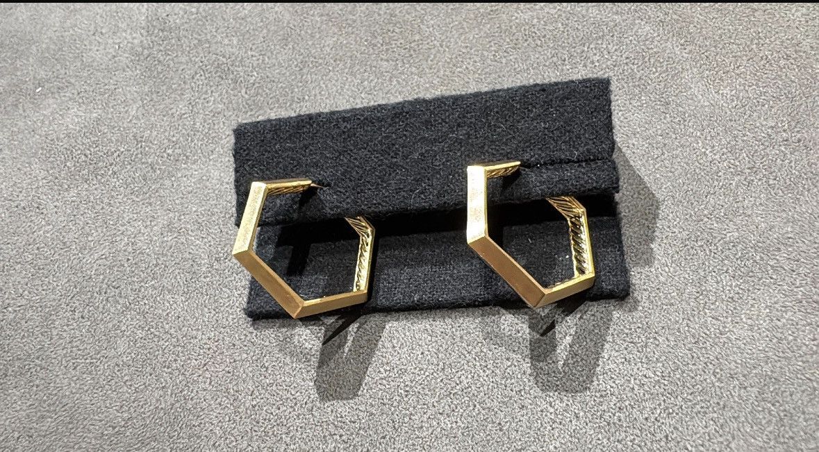David Yurman o1w1db10526 E17516 / Carlyle Hoop Earrings in Golden Size ONE SIZE - 6 Thumbnail