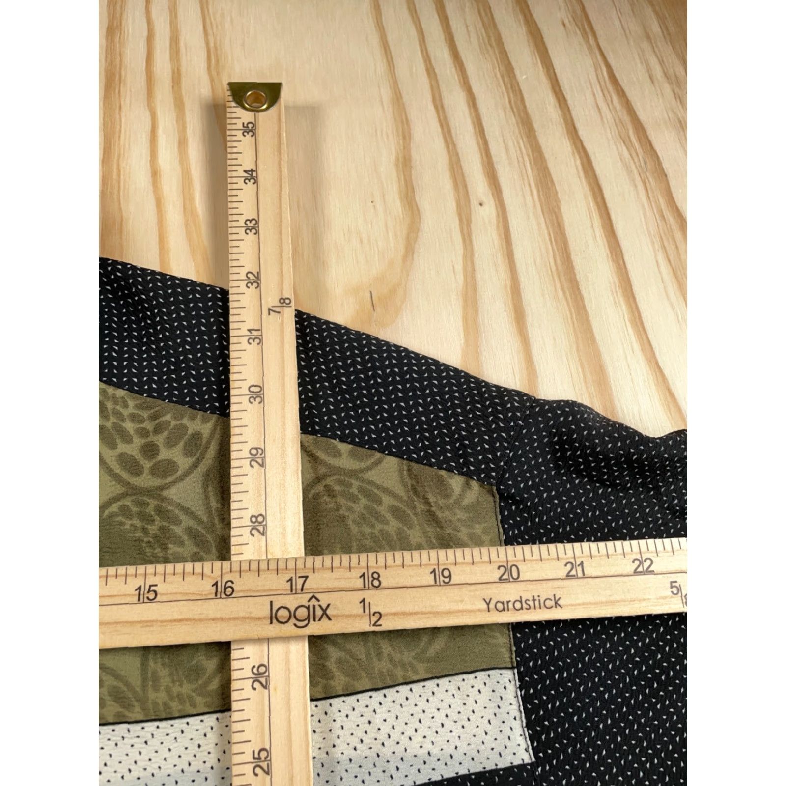 Vintage VTG Vintage Yes Bassiri Lightweight Geometric Pattern Shirt 2XL Black Green USA Adult Men Regular Short Sleeve Casual Hawaiian 90s Dad Retro Size US XXL / EU 58 / 5 - 7 Thumbnail
