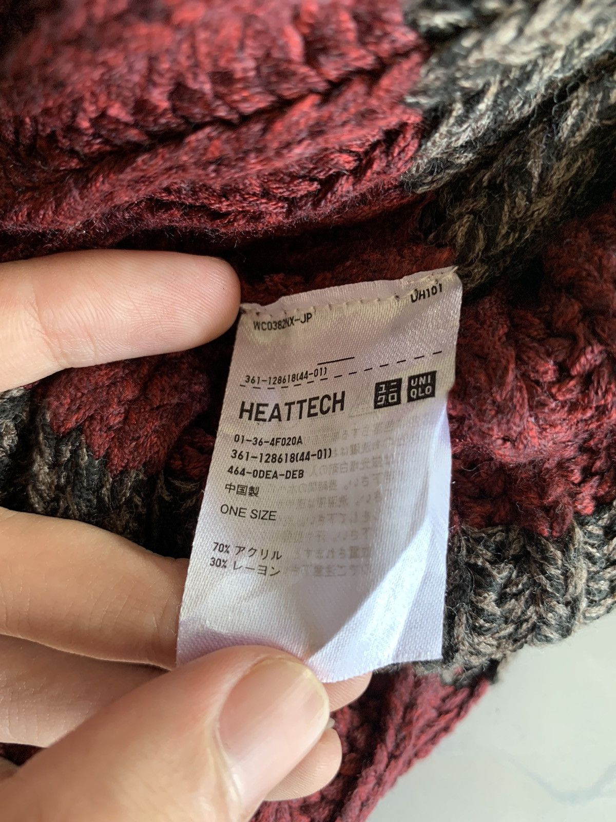 Japanese Brand × Uniqlo Uniqlo Heattech Stripe Long Beanie Hats Size ONE SIZE - 11 Thumbnail