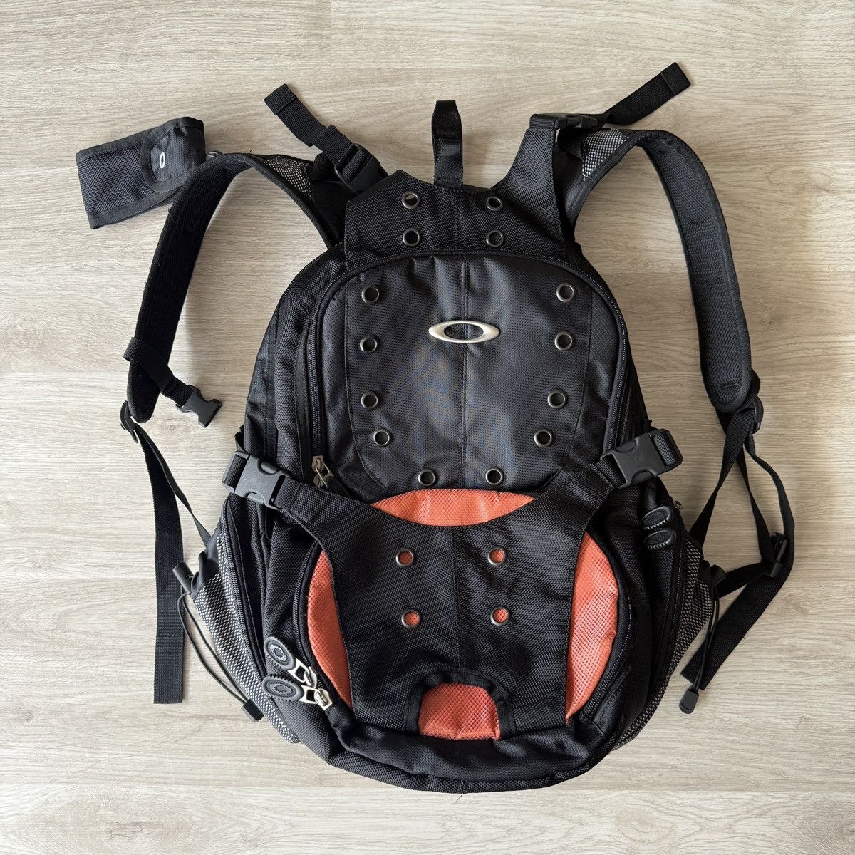 Oakley Factory Pilot スノーボードバッグ ブラック Oakley Factory Pilot Backpack | Grailed