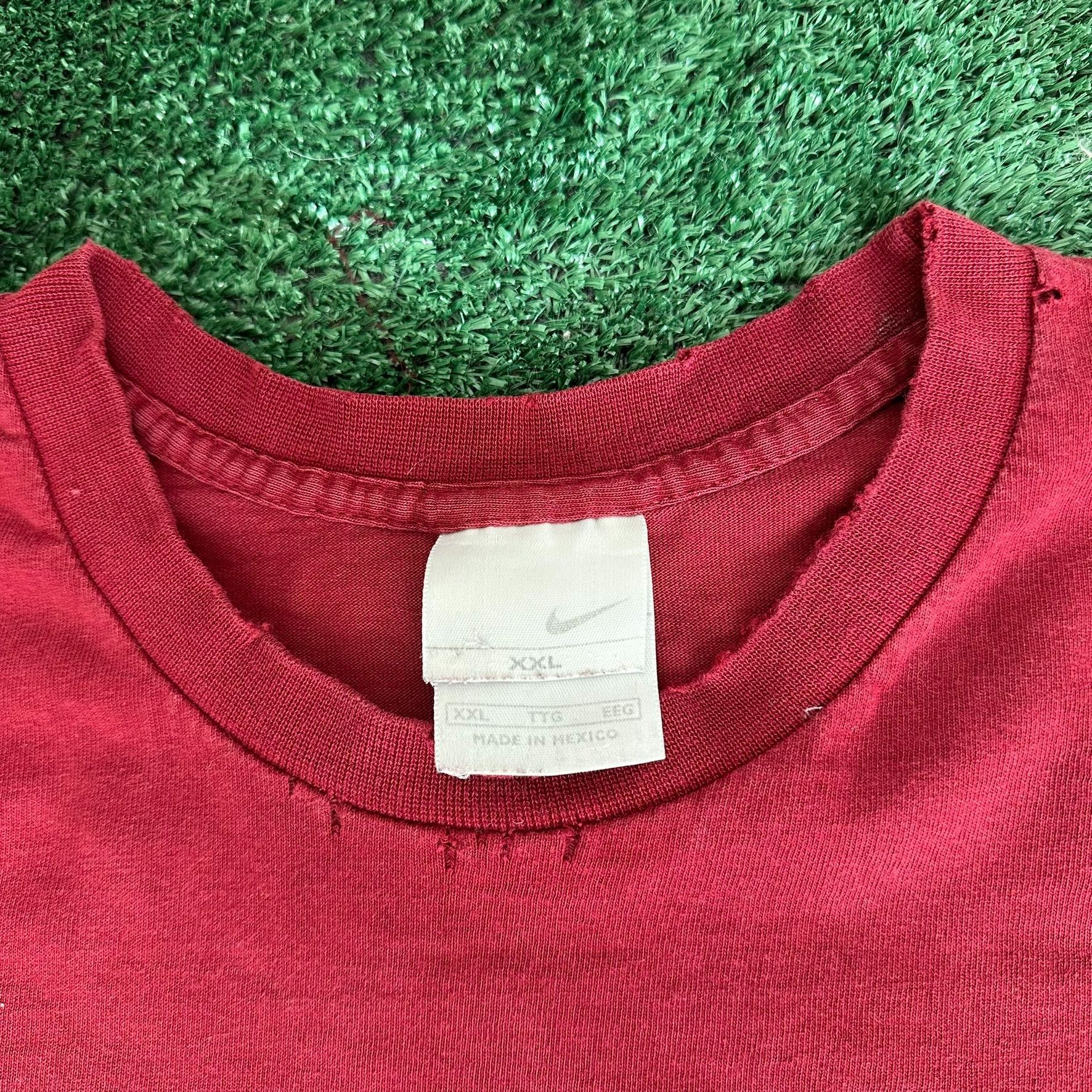 Nike Vintage Y2K Nike Mini Swoosh T-Shirt Burgundy Dark Red Logo Size US XXL / EU 58 / 5 - 4 Thumbnail