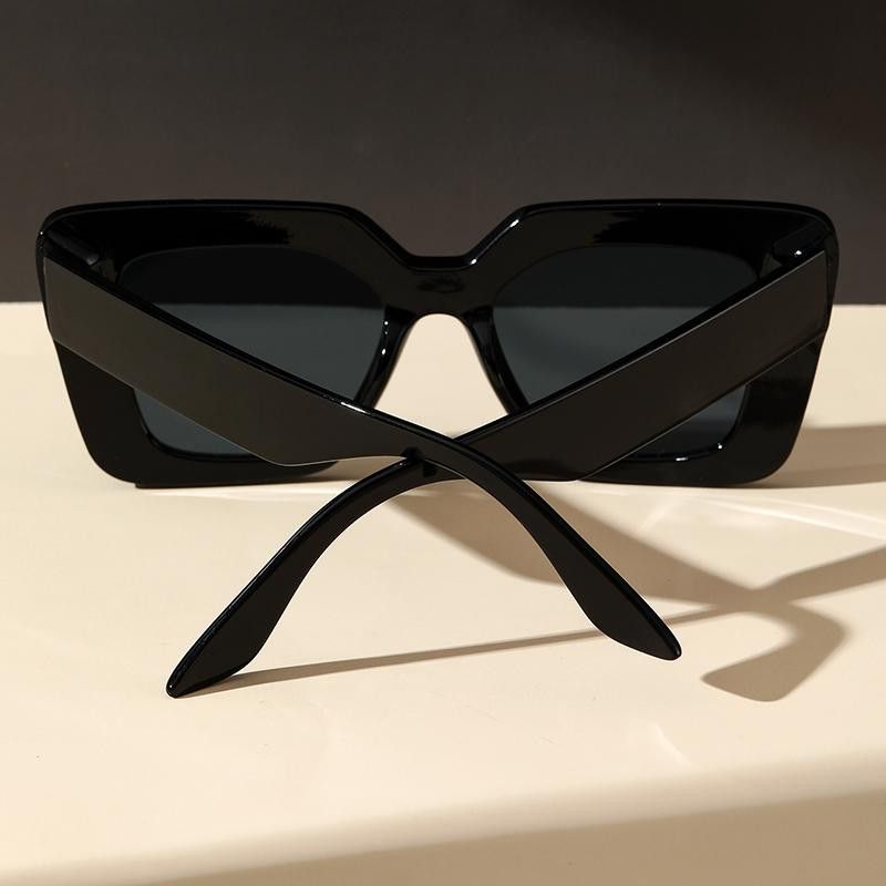 Vintage Retro Geometric Sunglasses 2024 Size ONE SIZE - 3 Thumbnail