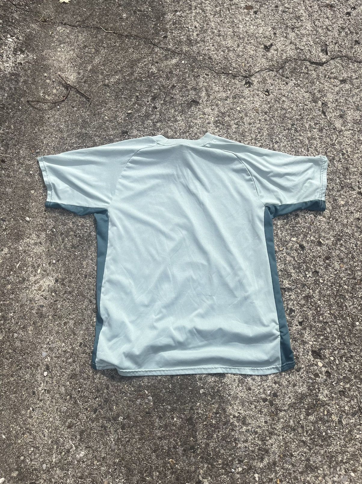 Nike Vintage Nike Green T-Shirt Size US XL / EU 56 / 4 - 5 Thumbnail