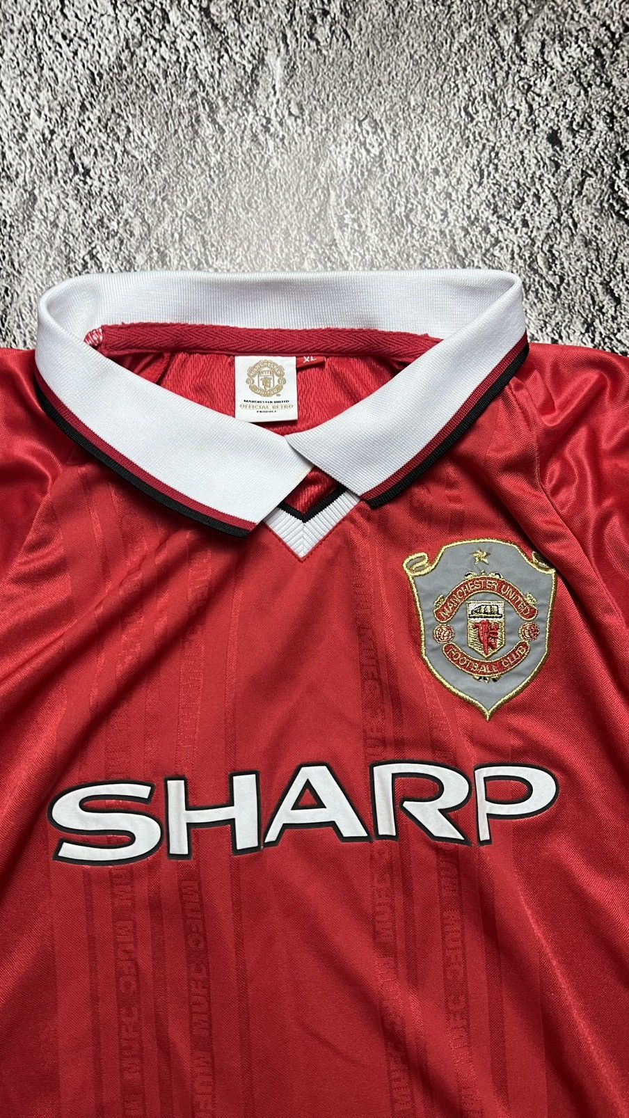 Other 1997-1999 Manchester United official merchandise jersey Size US XL / EU 56 / 4 - 3 Thumbnail