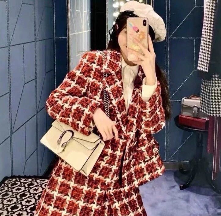 Gucci Gucci Red plaid wool lapel double-breasted woven tweed jack Size S / US 4 / IT 40 - 8 Thumbnail
