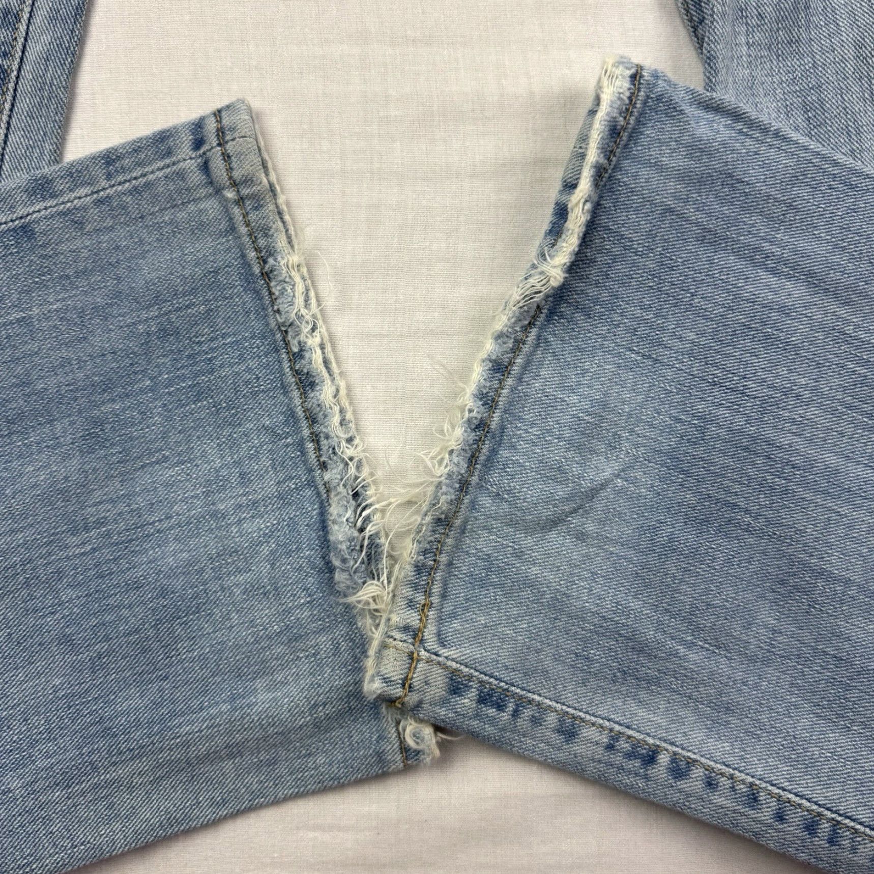 Gap VINTAGE Gap Jeans Womens Bootcut Regular 2 Blue 31.5in 90s Y2K Hipster Punk Straight Rise Low Inseam 6.5-8.5in Zip Solid"} Size 26" / US 2 / IT 38 - 2 Thumbnail
