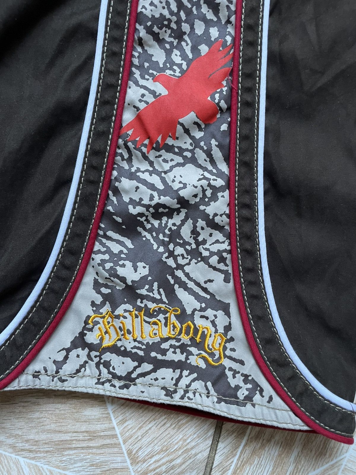 Billabong Rare Vintage Y2K Billabong Bird Logo Skate Surf Brown Shorts Size US 32 / EU 48 - 4 Thumbnail