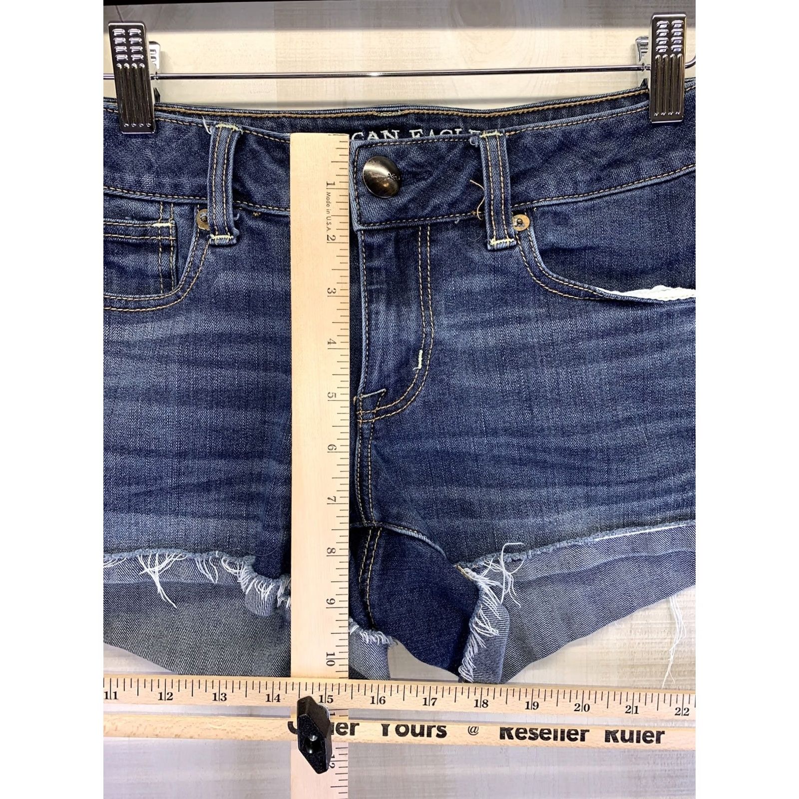 American Eagle Outfitters American Eagle Outfitters Super Stretch Shortie Womens Size 4 Cuffed Denim Jean Shorts-6544 Blue 5-Pocket Design Casual Beach Walking Womens Shoes? Size 27" / US 4 / IT 40 - 3 Thumbnail