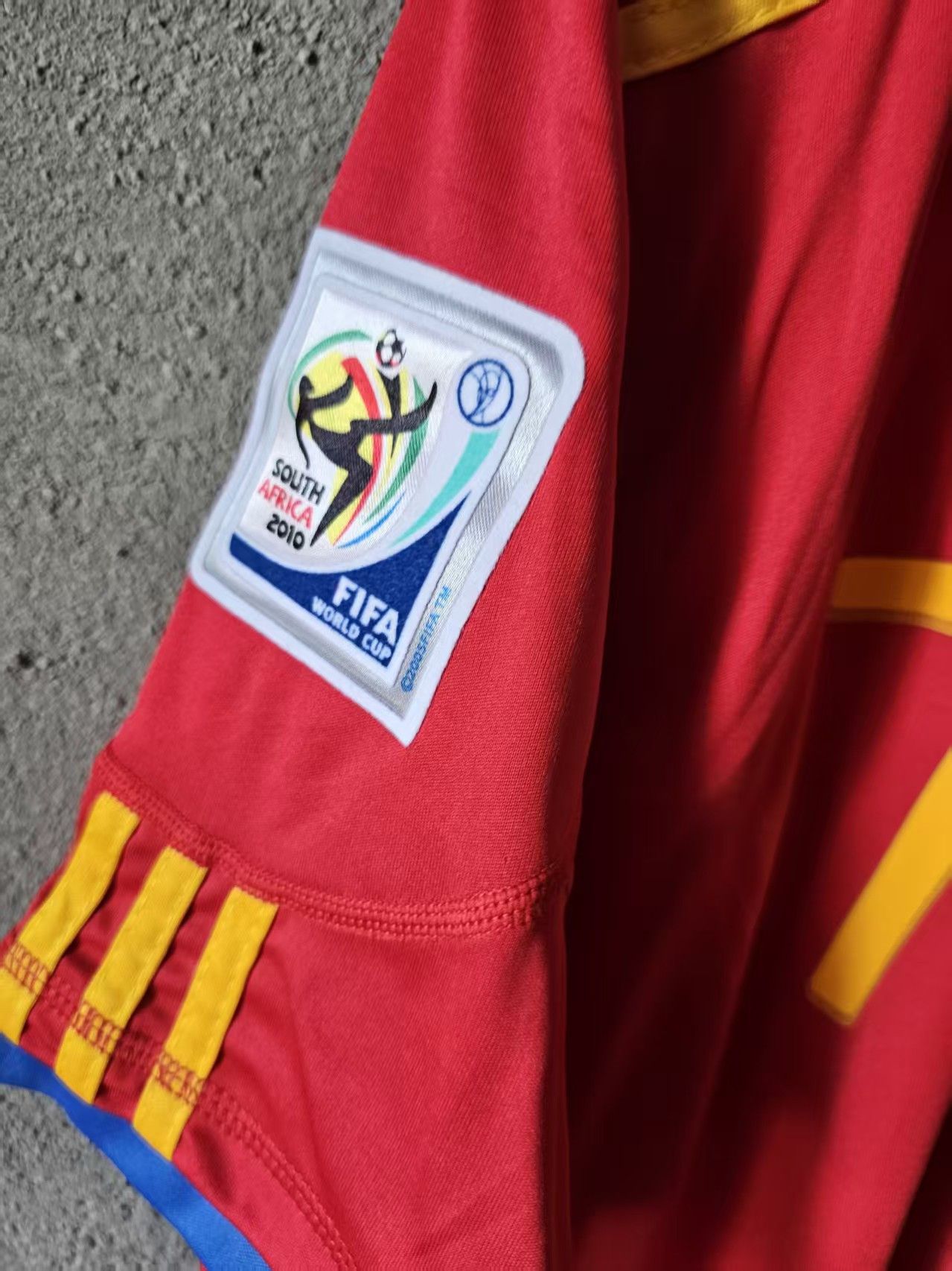 Other 2010 Spain 7 David Villa Jersey Home Size US L / EU 52-54 / 3 - 3 Thumbnail