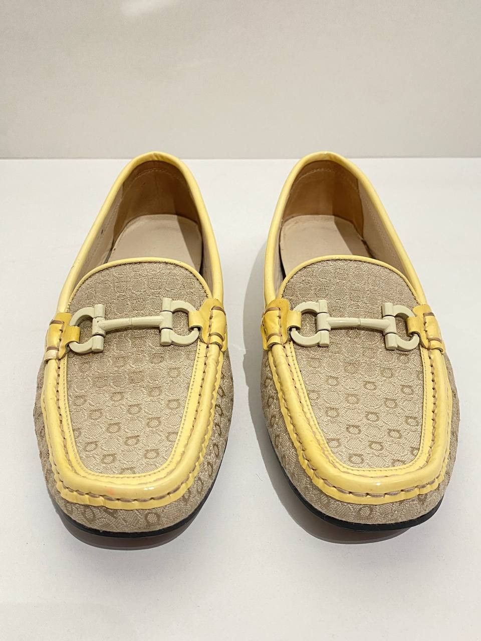 Salvatore Ferragamo Salvatore Ferragamo Gancini Logo Canvas Loafers Flats Shoes Size US 7.5 / IT 37.5 - 6 Thumbnail
