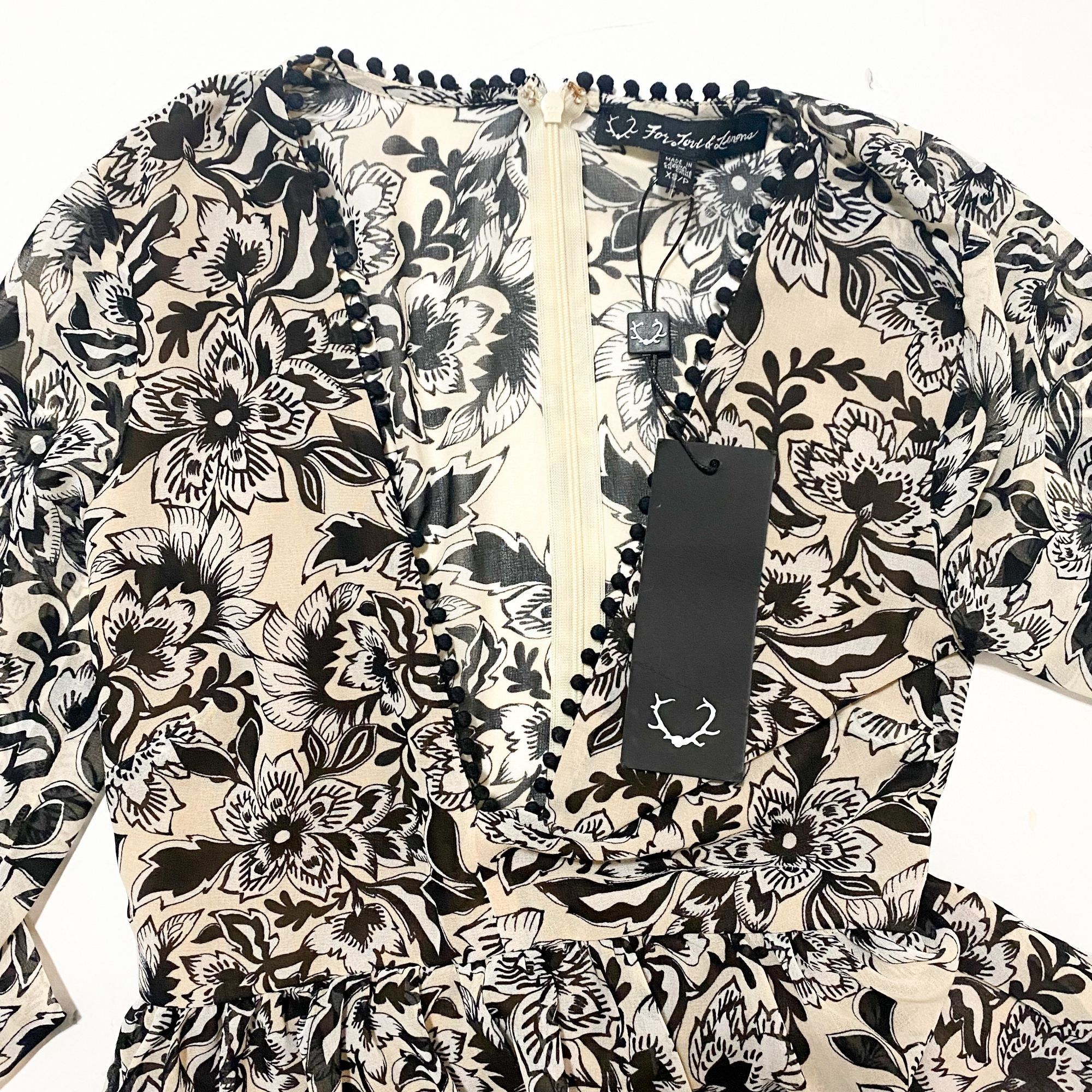 For Love & Lemons For Love & Lemons Grace Maxi Dress, Nude Floral Print, Size Size XS / US 0-2 / IT 36-38 - 4 Thumbnail
