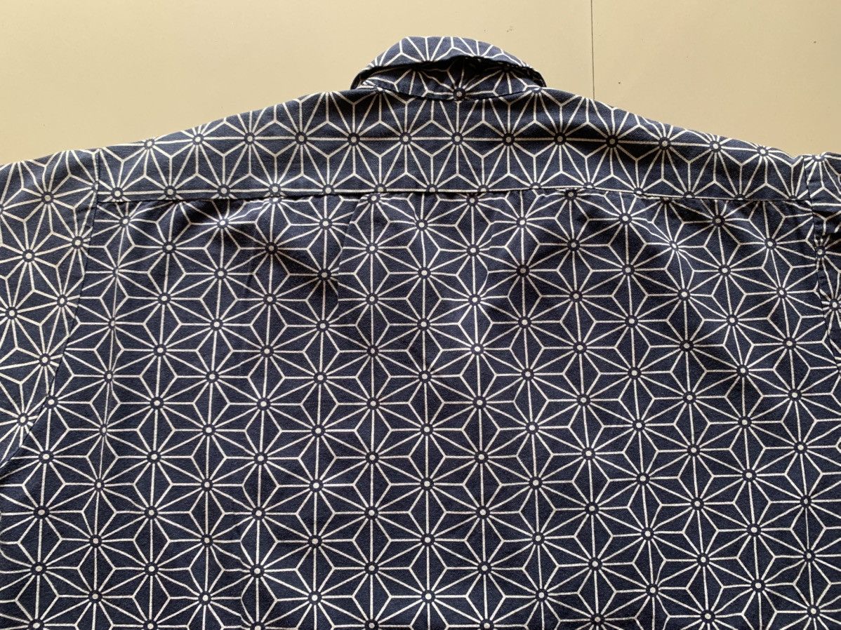 Other “Tokyo Geometry” Boxy Shirt – Modern Pattern, Relaxed Fit Size US L / EU 52-54 / 3 - 7 Thumbnail
