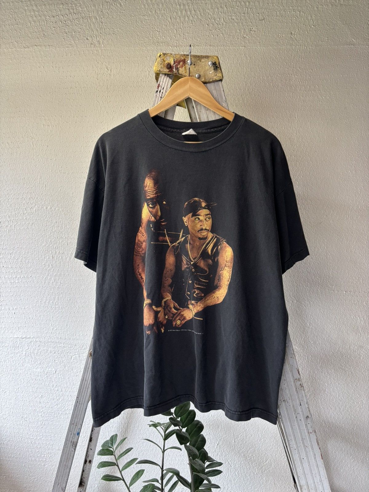 Rap Tees Tupac stop the violence 1997 Size US XL / EU 56 / 4 - 1 Thumbnail