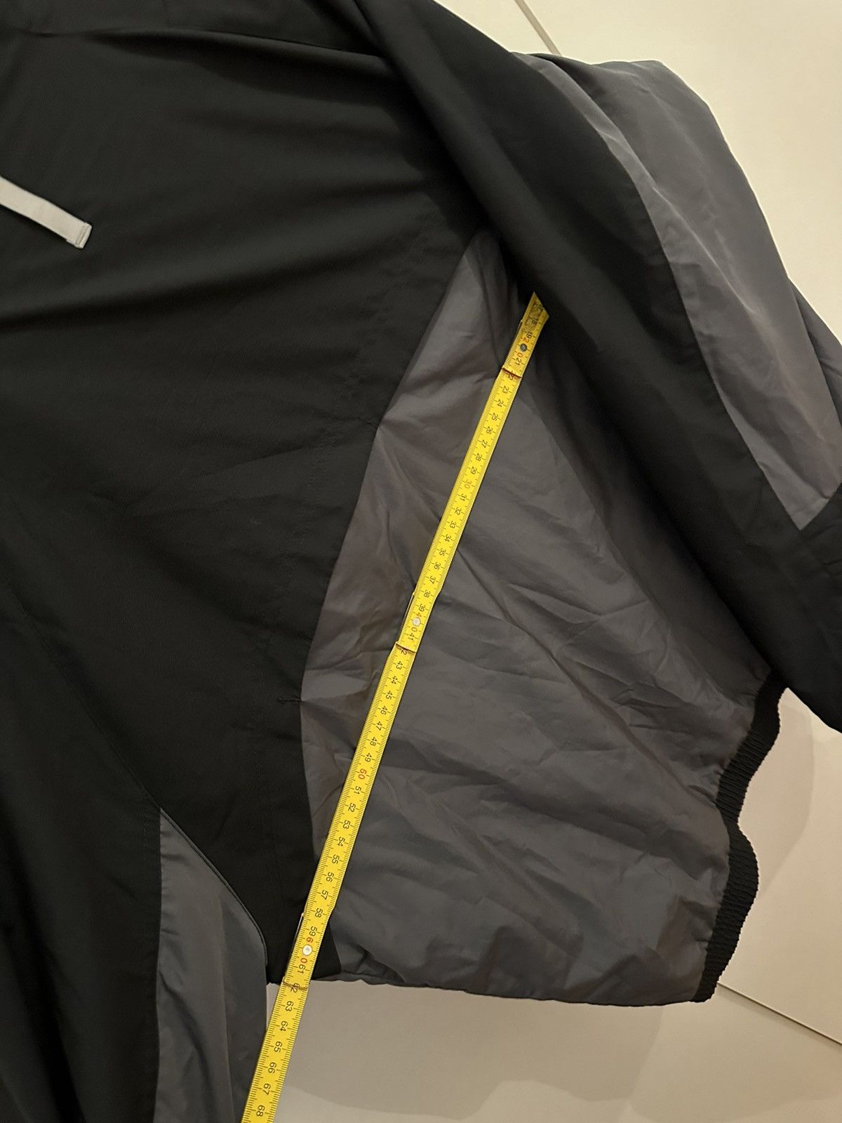 Nike Nike Air Max Jacket Windbreaker Size XL Vintage Jacke Retro Size US XL / EU 56 / 4 - 19 Thumbnail