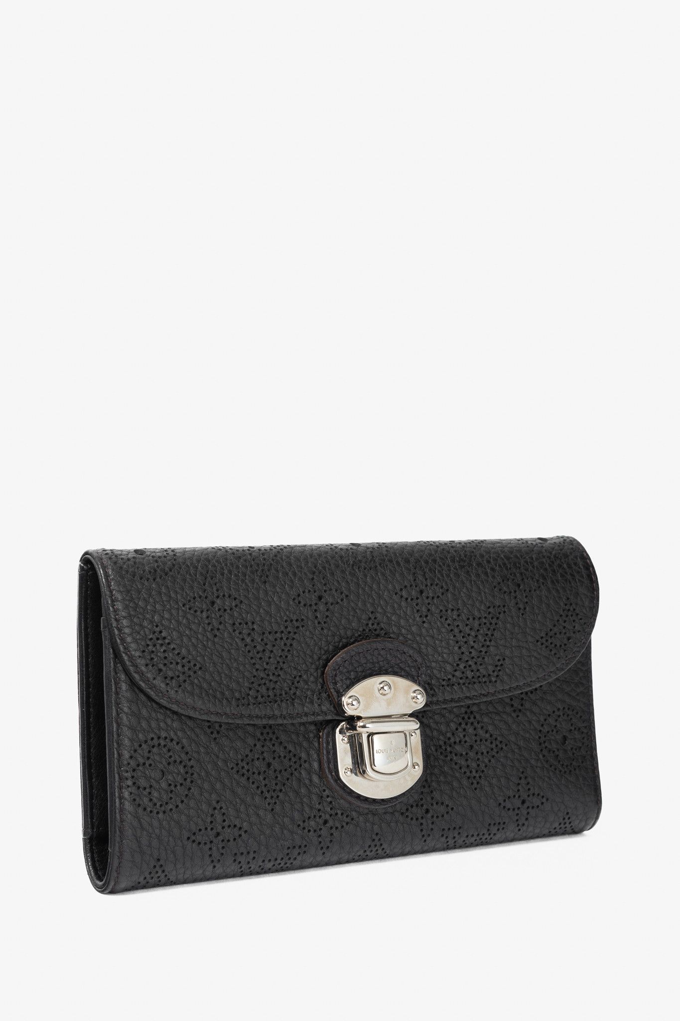 Louis Vuitton Louis Vuitton Amelia Black Mahina Perforated Leather Wallet Size ONE SIZE - 2 Thumbnail