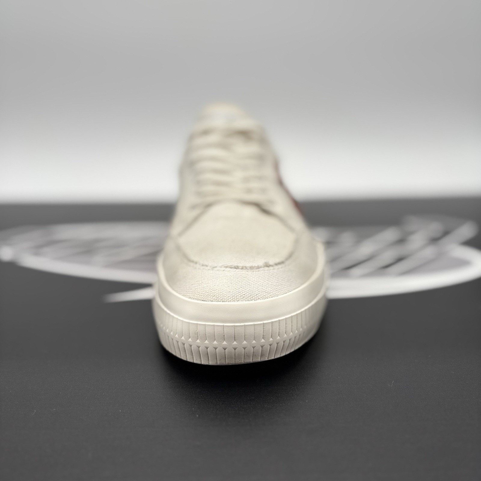 Off-White Off-White Vulc Sneaker ' White ' | GOOD CONDITION! Size US 7 / EU 40 - 16 Thumbnail