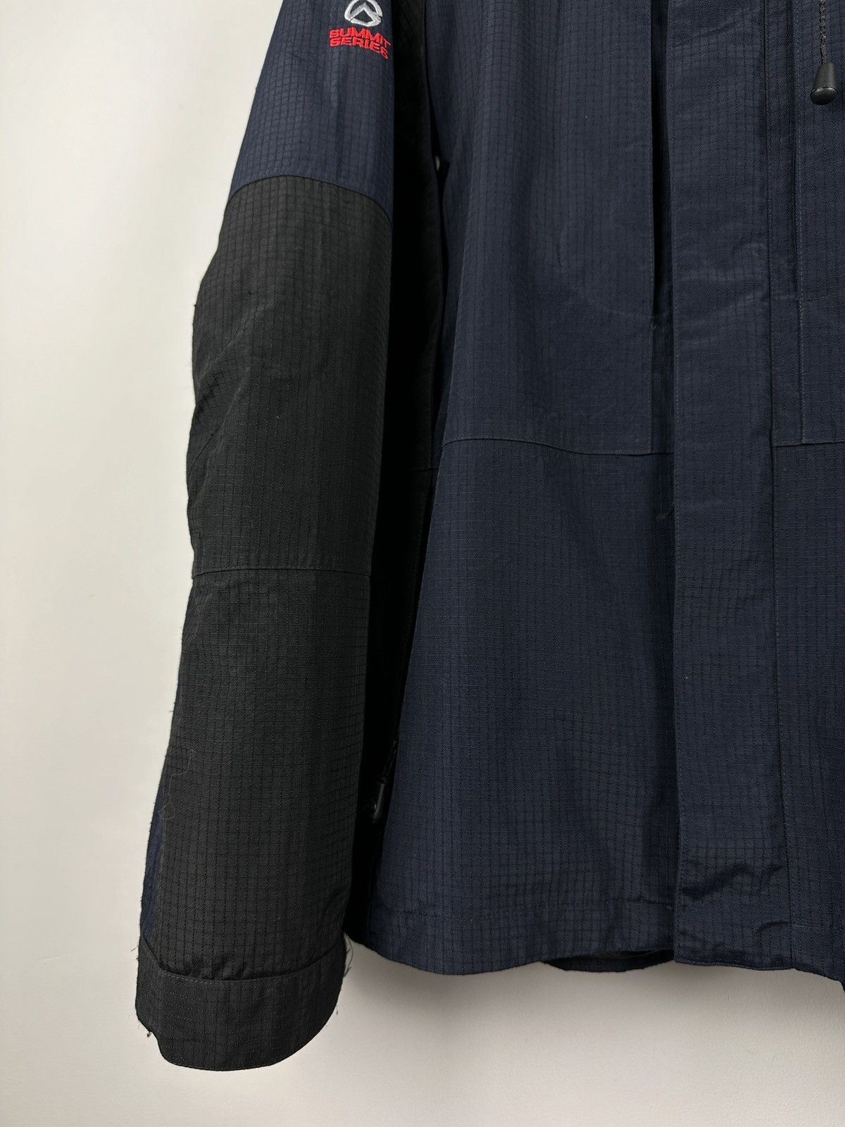 The North Face × Vintage Vintage 90s The North Face GoreTex XCR Summit Series Jacket Size US M / EU 48-50 / 2 - 10 Thumbnail