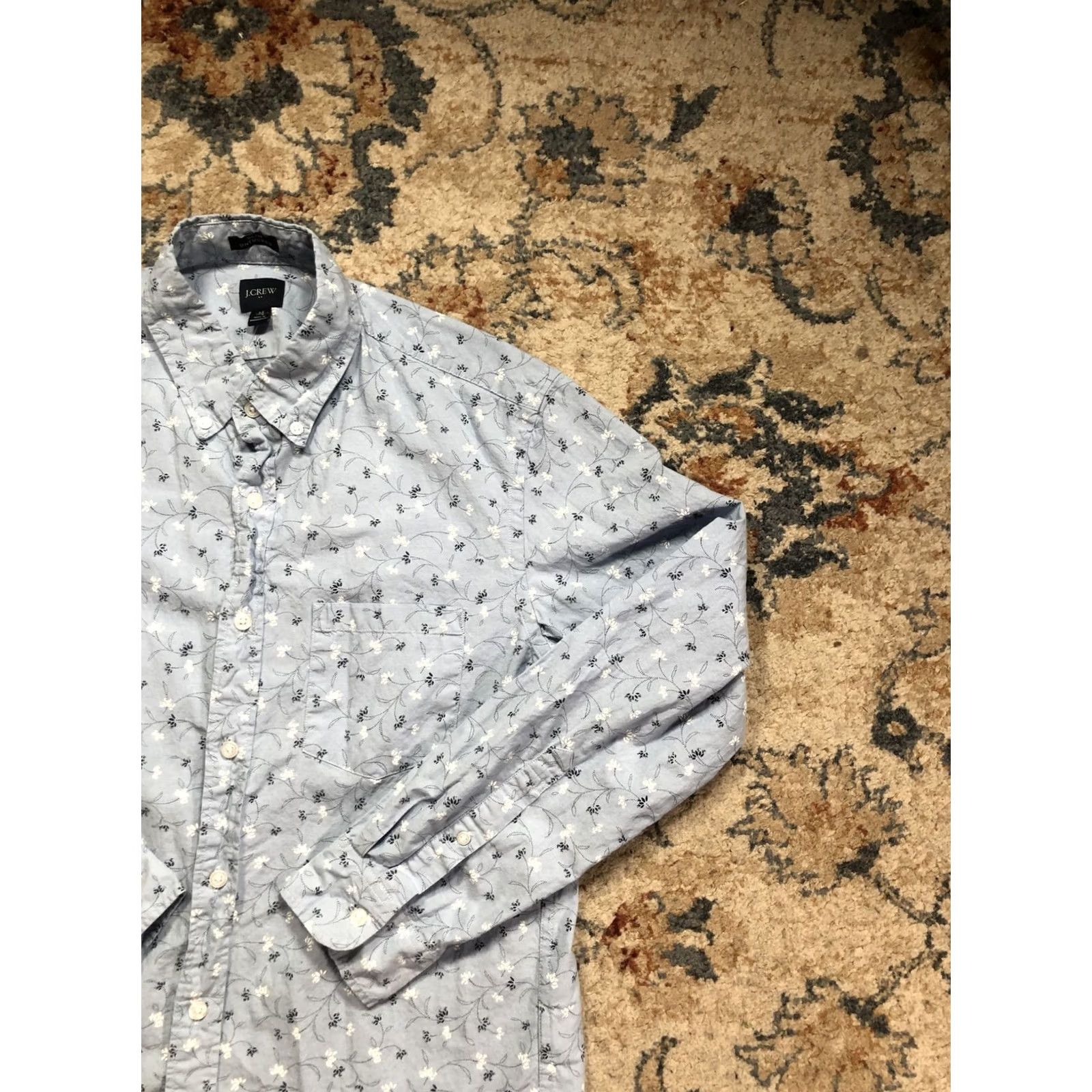 J.Crew VINTAGE J.CREW? No—Original is not vintage. J.CREW Slim Untucked Shirt Mens Medium Blue Floral Button Down Long Sleeve Shirt Size US M / EU 48-50 / 2 - 4 Thumbnail