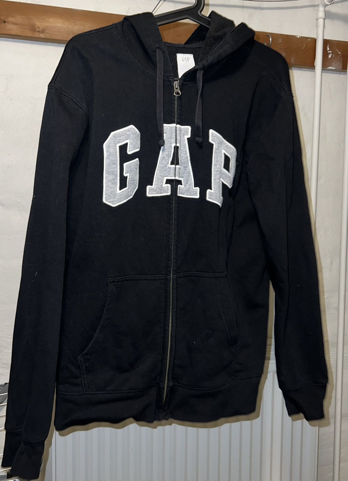 Gap GAP Zip Hoodie Black/Grey/White Size US L / EU 52-54 / 3 - 1 Thumbnail