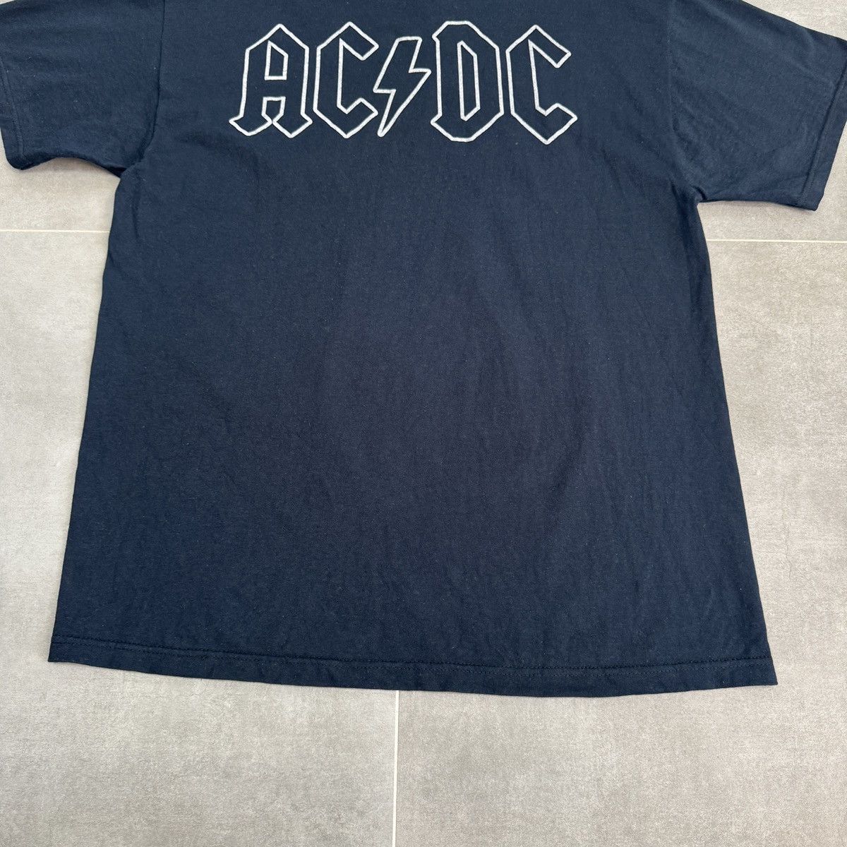 AC/DC Vintage AC/DC Hells Bells Rock Band Tee T-Shirt Size XL Size US XL / EU 56 / 4 - 16 Thumbnail