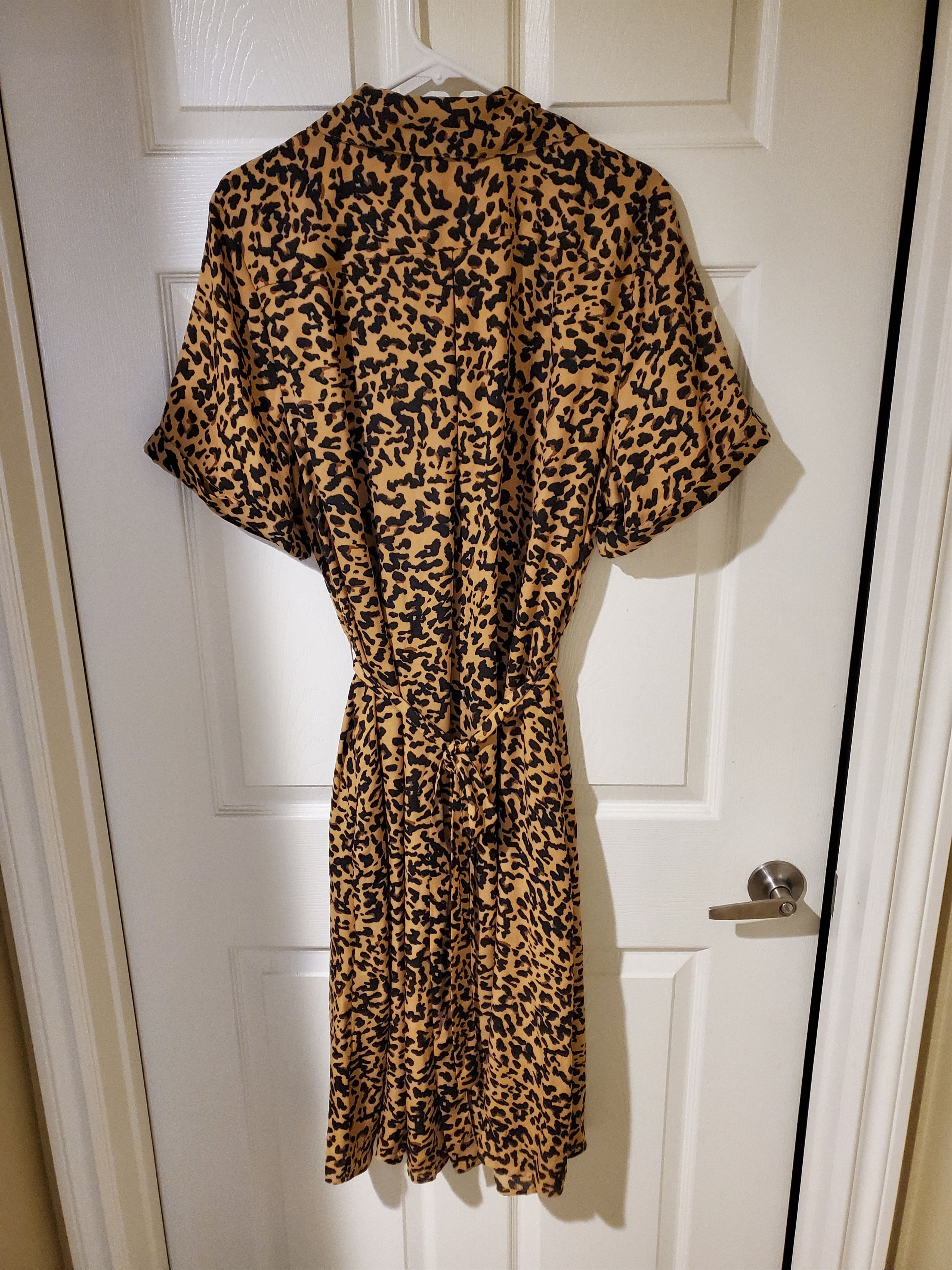 Other *NWT* Plus Size Leopard Print Dress w/ Pockets & Belt (2X) Size XXL / US 16-18 / IT 52-54 - 4 Thumbnail