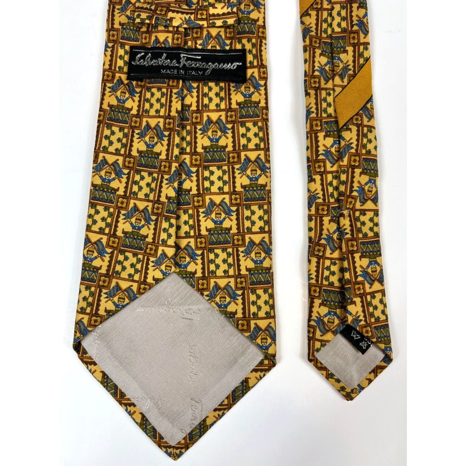 Salvatore Ferragamo Salvatore Ferragamo Men's Luxury Silk Tie Novelty Made in Italy Yellow 58.5" Wide 3.75" 100% Silk Size ONE SIZE - 6 Thumbnail