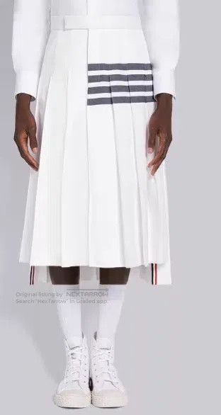 Thom Browne Thom Browne Pleated Skirt Half Size 25" / US 0 / IT 36 - 5 Thumbnail