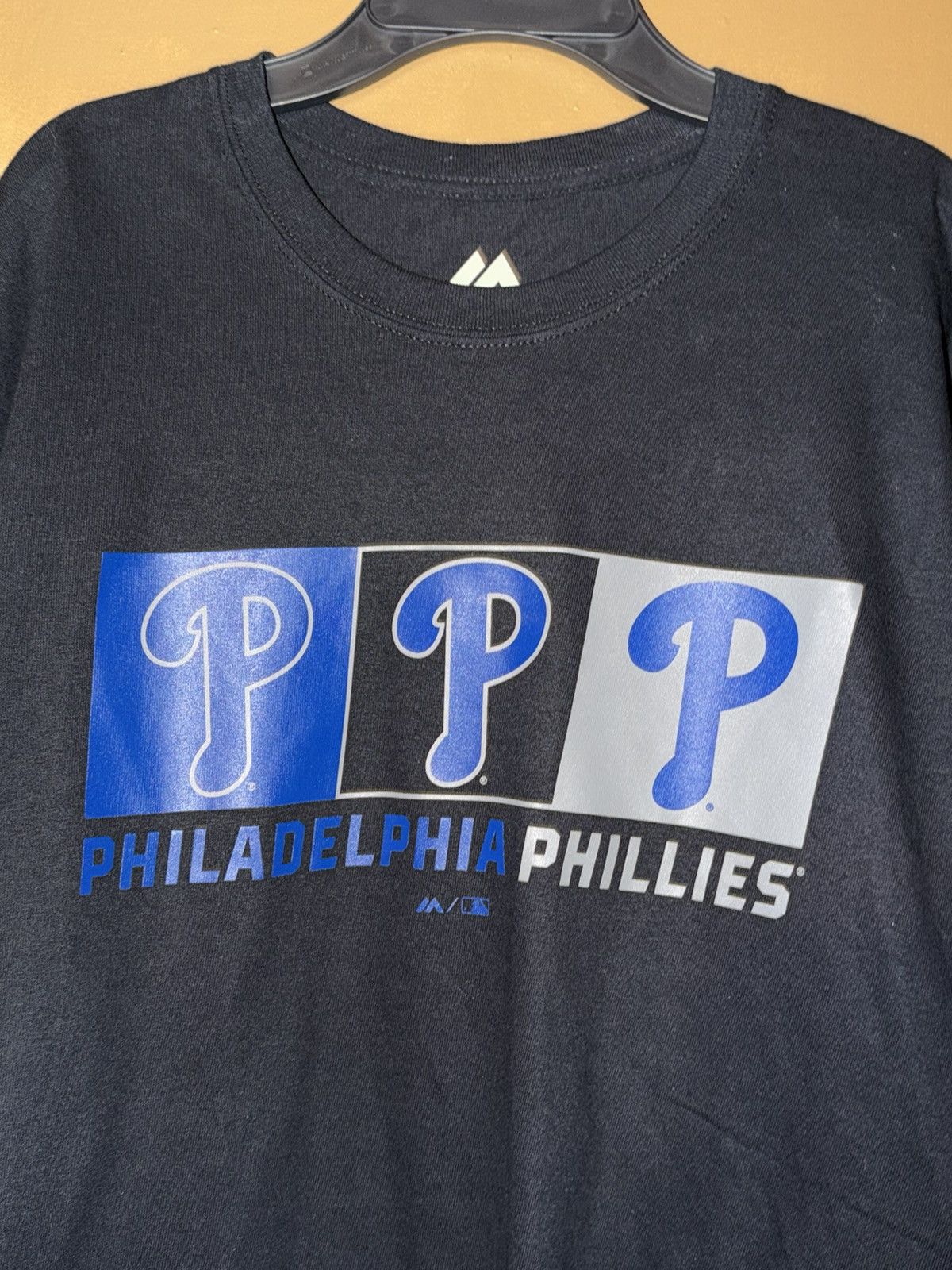 Majestic Majestic MLB Philadelphia Phillies Graphic Tee Mens XL Size US XL / EU 56 / 4 - 5 Thumbnail