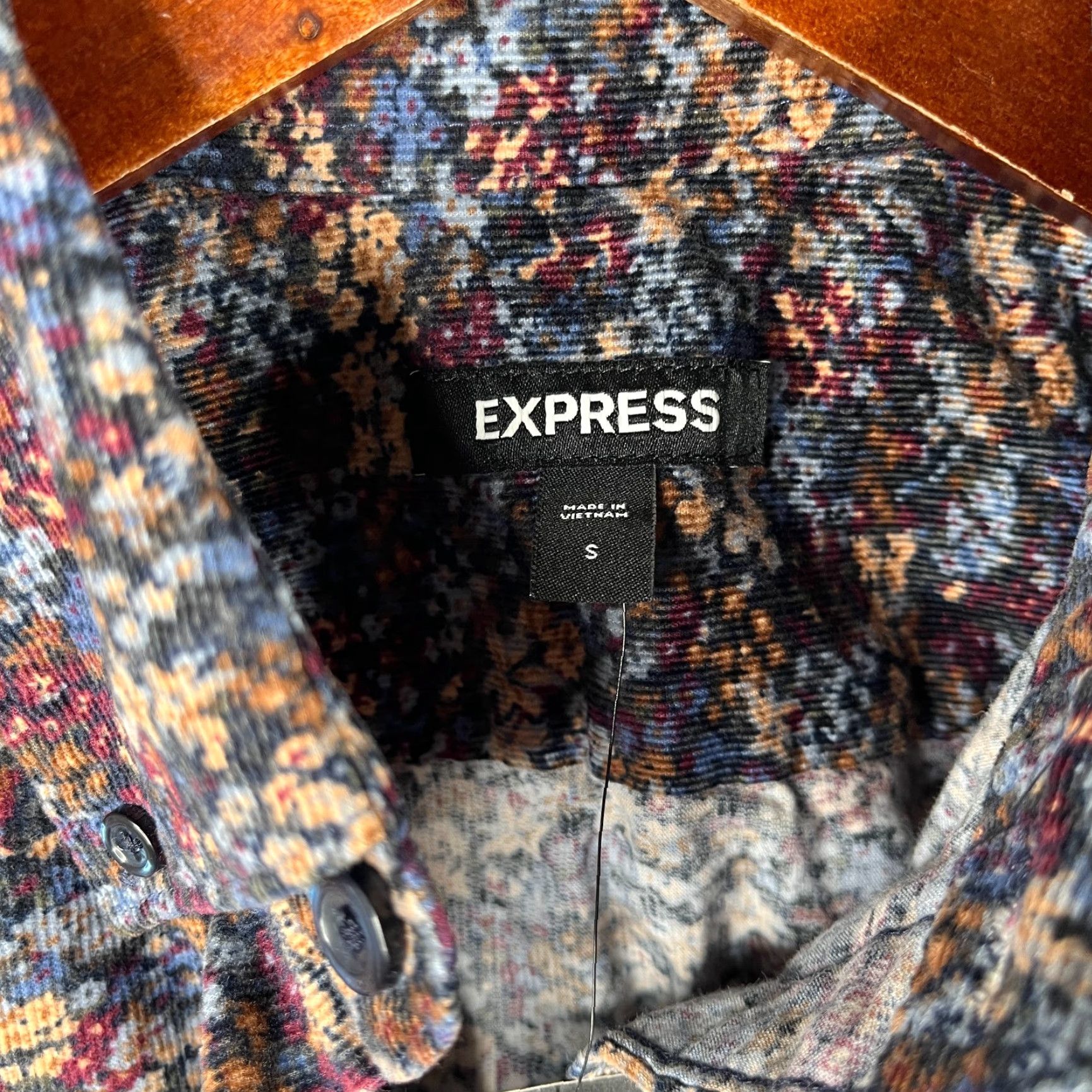 Express Express Shirt Mens Small Multicolor Floral Button-Up Long Sleeve NWT Size US S / EU 44-46 / 1 - 4 Thumbnail