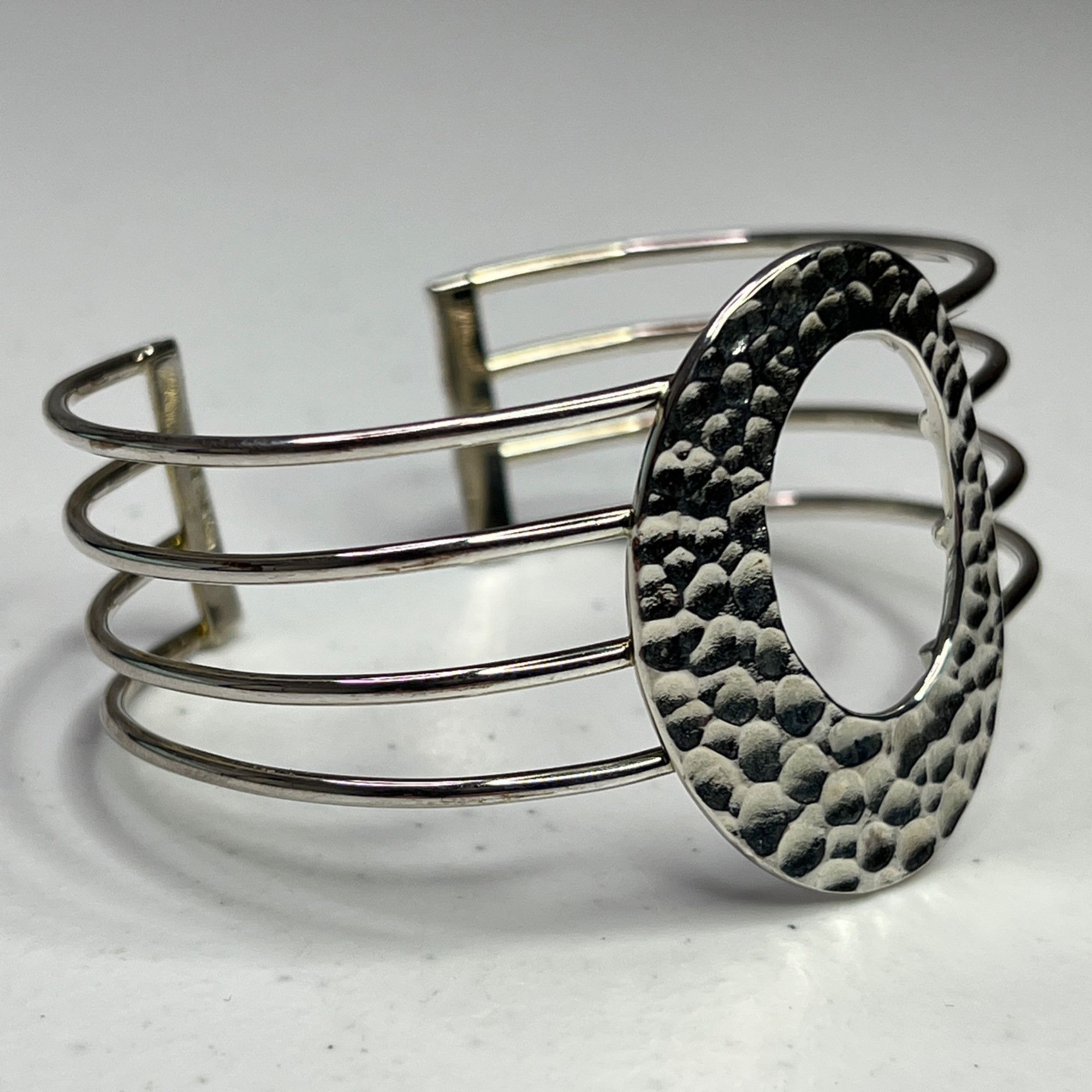 Designer Hammered Oval Sterling Silver Open Cuff Bracelet Size ONE SIZE - 4 Thumbnail
