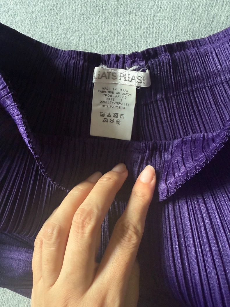 Issey Miyake Issey Miyake size:2 Purple pleated trousers Size 22" - 3 Thumbnail