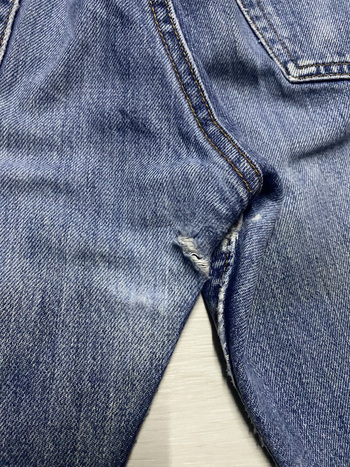 Levi's Vintage Levis 501 90s ButtonFly Grunge Distressed Jeans Size US 29 - 13 Thumbnail