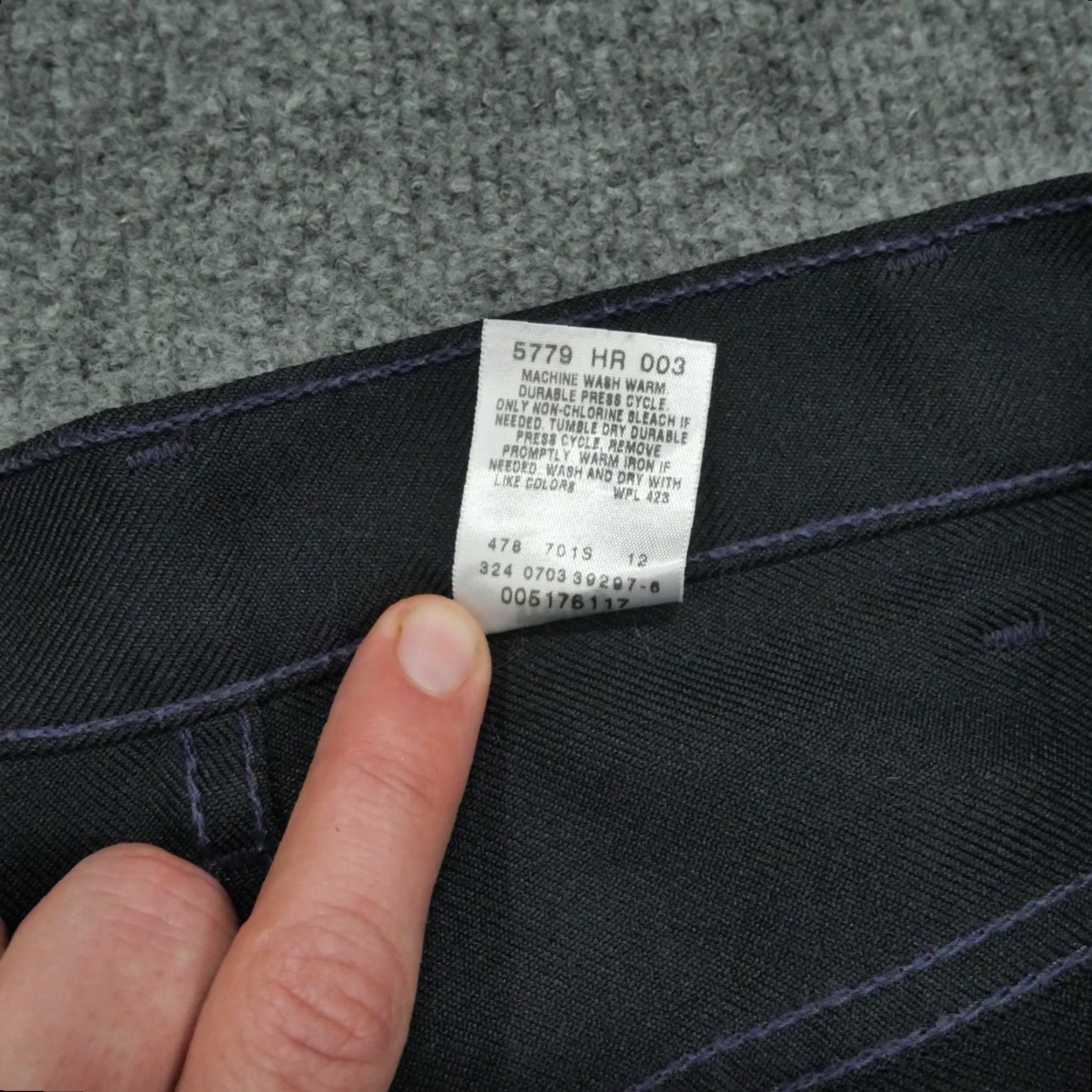 Levi's VINTAGE Levi's Pants Mens 40x34 Blue Navy Casual Bootcut 517 Polyester Y2K Size US 39 - 6 Thumbnail